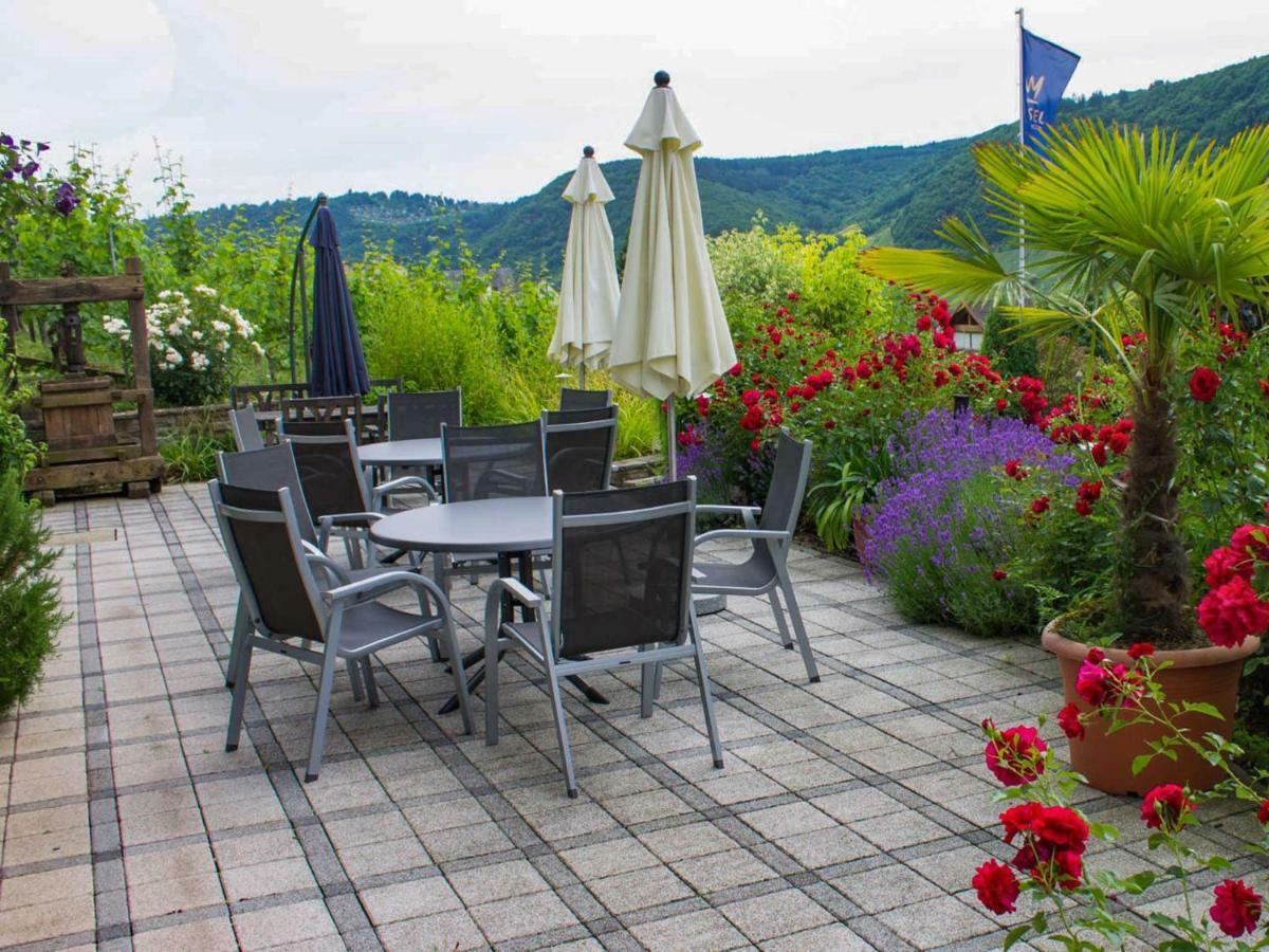 Gaestehaus Falklay Burg  ภายนอก รูปภาพ